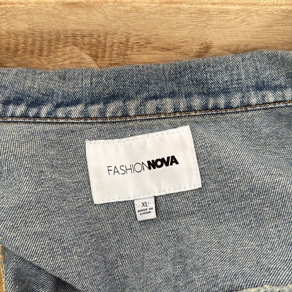Fashion Nova Denim Jacket with Corduroy Detailing Medium Wash Women's Size XL - Picture 6 of 9